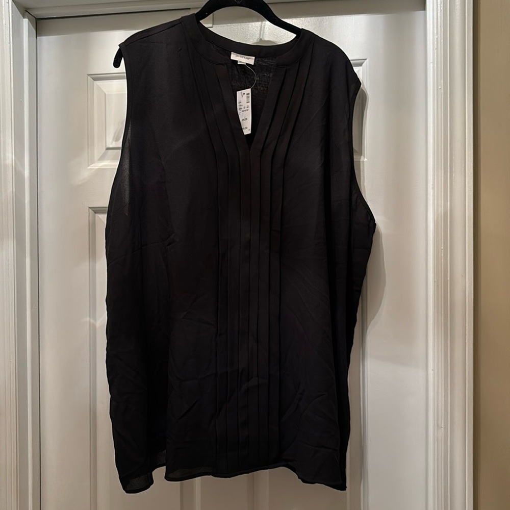 Avenue Black Sleeveless Top